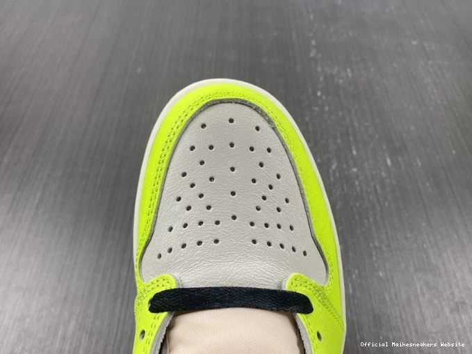 Official Maikesneakers 1 OG High Volt Jordan Air 555088-702 0729